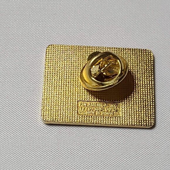 Houston TX Desk & Derrick Club Pin North Harris Montgomery Counties Gold Tone - Picture 4 of 8